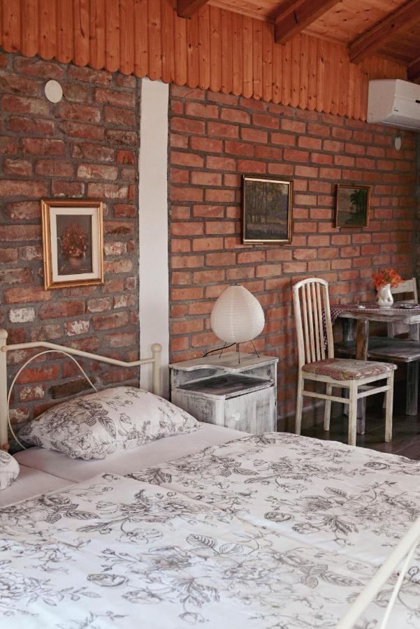 Studio Apartment Romeo ヴェリカ・ゴリツァ エクステリア 写真