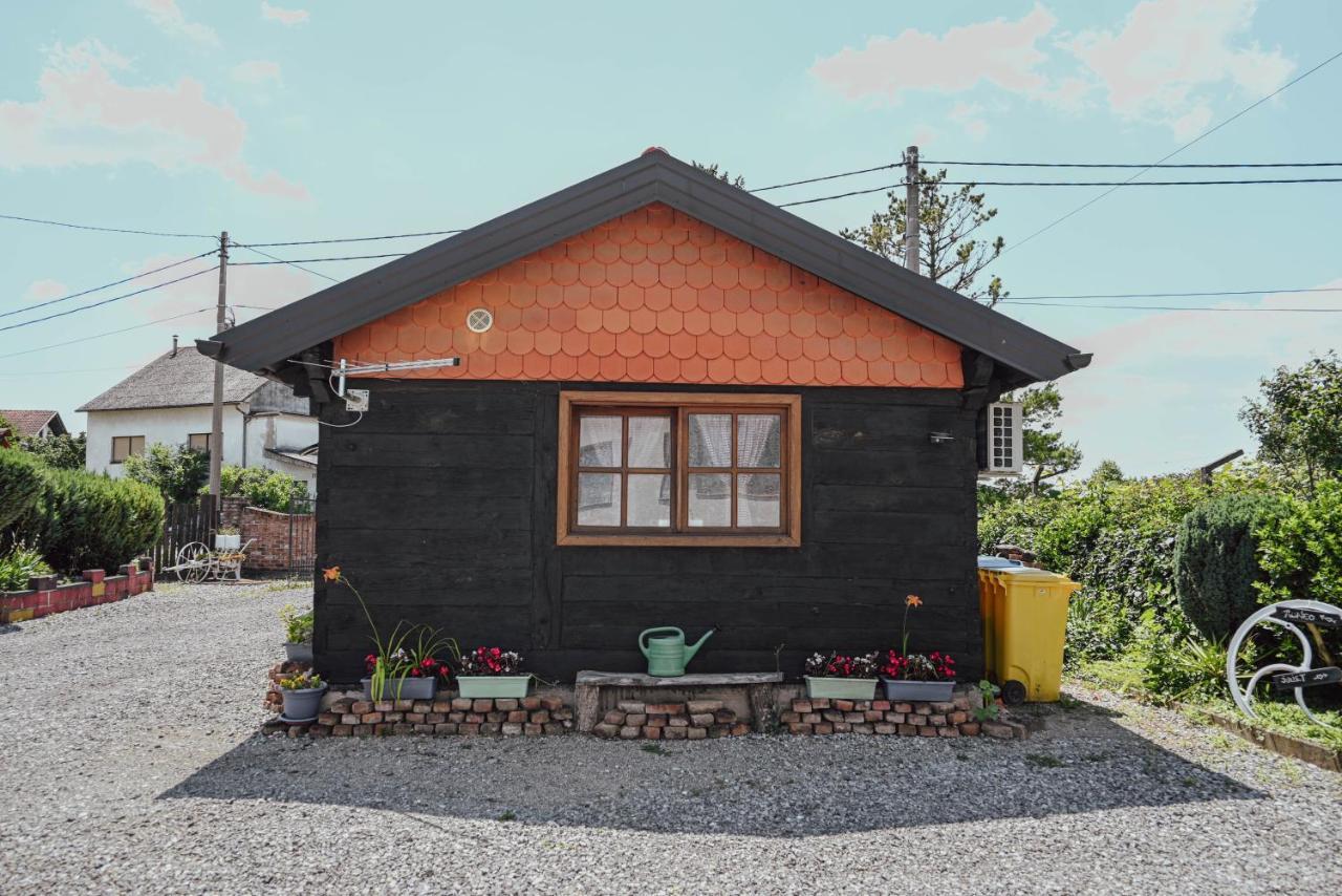 Studio Apartment Romeo ヴェリカ・ゴリツァ エクステリア 写真