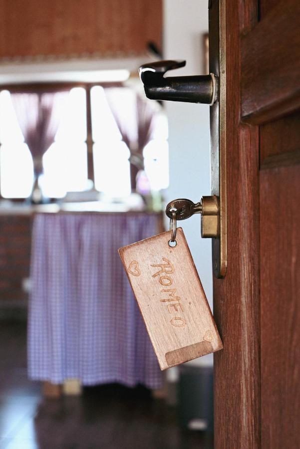 Studio Apartment Romeo ヴェリカ・ゴリツァ エクステリア 写真