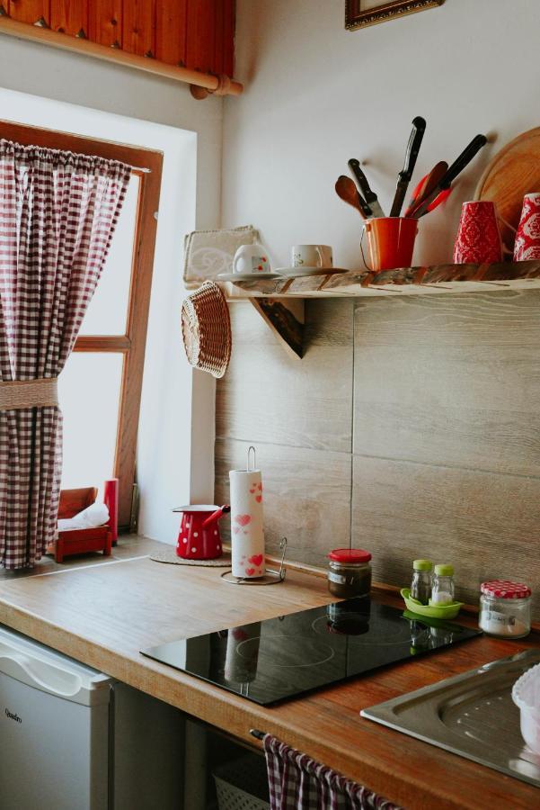 Studio Apartment Romeo ヴェリカ・ゴリツァ エクステリア 写真
