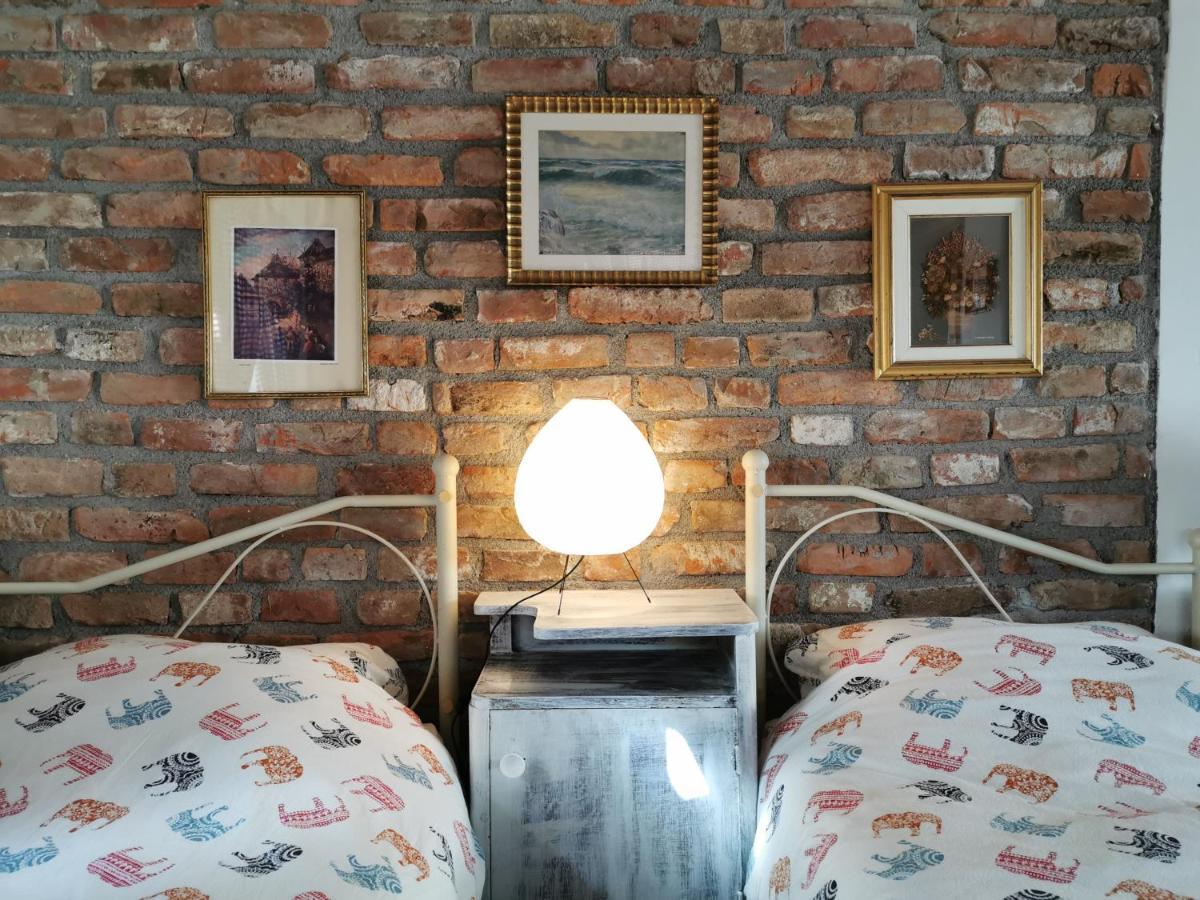Studio Apartment Romeo ヴェリカ・ゴリツァ エクステリア 写真